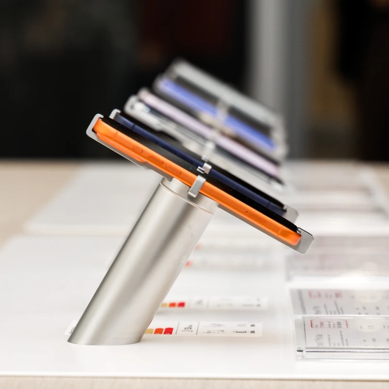 Održano ekskluzivno predstavljenje novog iPhone 17 Pro Max i drugih Apple uređaja u iSTYLE trgovini