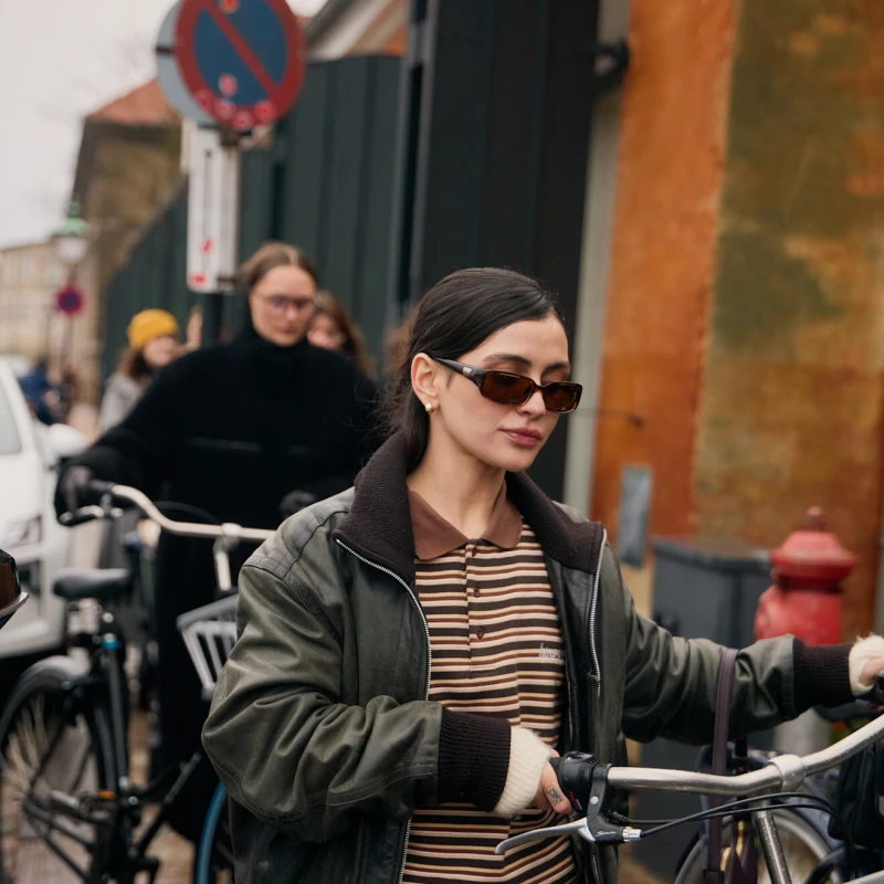 Jesenski komad sezone koji obožavaju Hailey Bieber i Rihanna izgleda bolje nego ikad