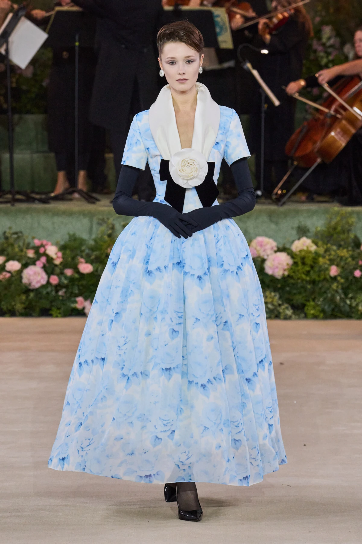 Kako se Richard Quinn približio statusu glavnog britanskog couturiera?