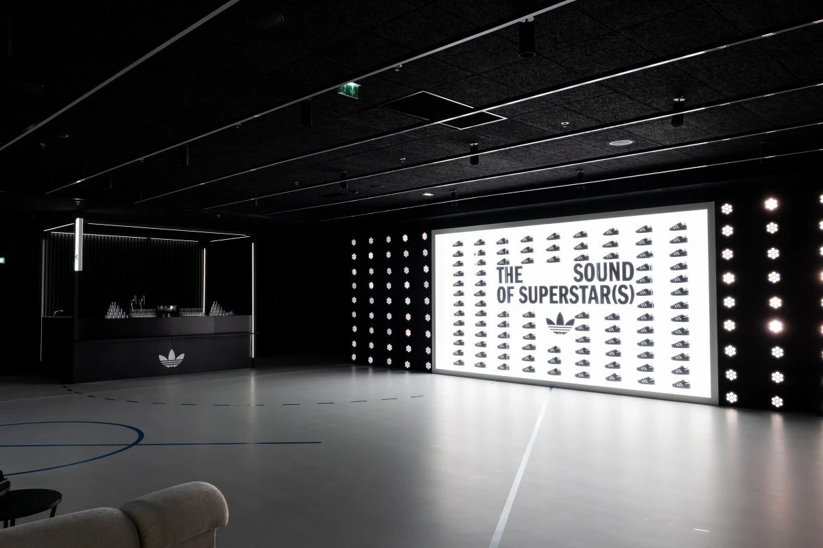 Superstar slavi 50 godina: adidas arena u Parizu pretvorila se u svjetsku glazbenu pozornicu