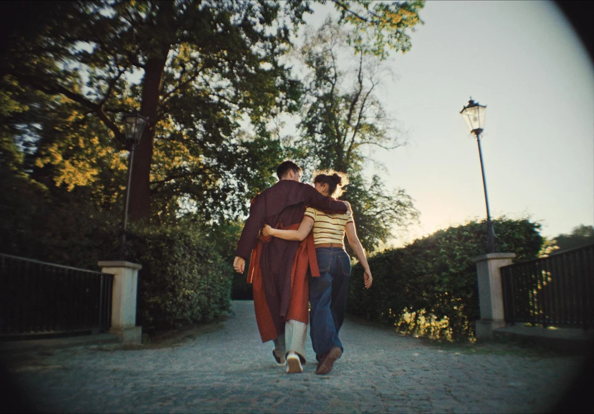 Oduševila nas je nova i rasplesana Answear kampanja