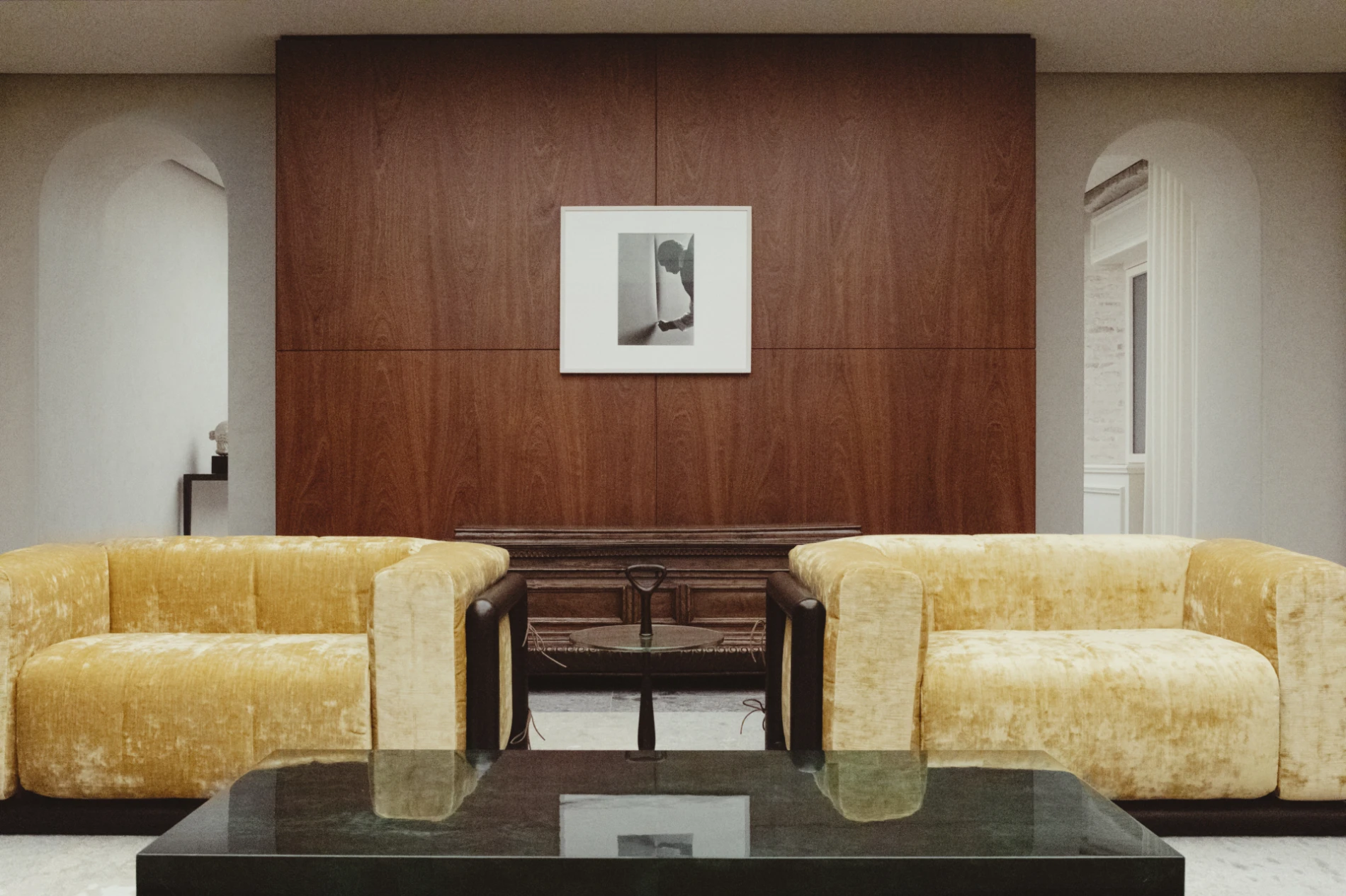 Saint Laurent trgovina u kultnoj milanskoj ulici izgleda senzacionalno