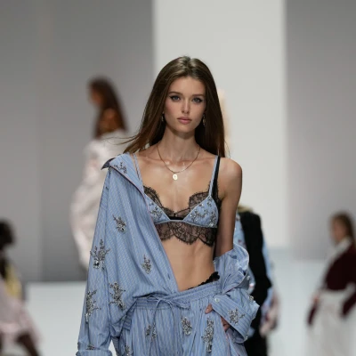 Ovu reviju na Tjednu mode u Milanu je iz prvog reda pratila Miranda Priestly!