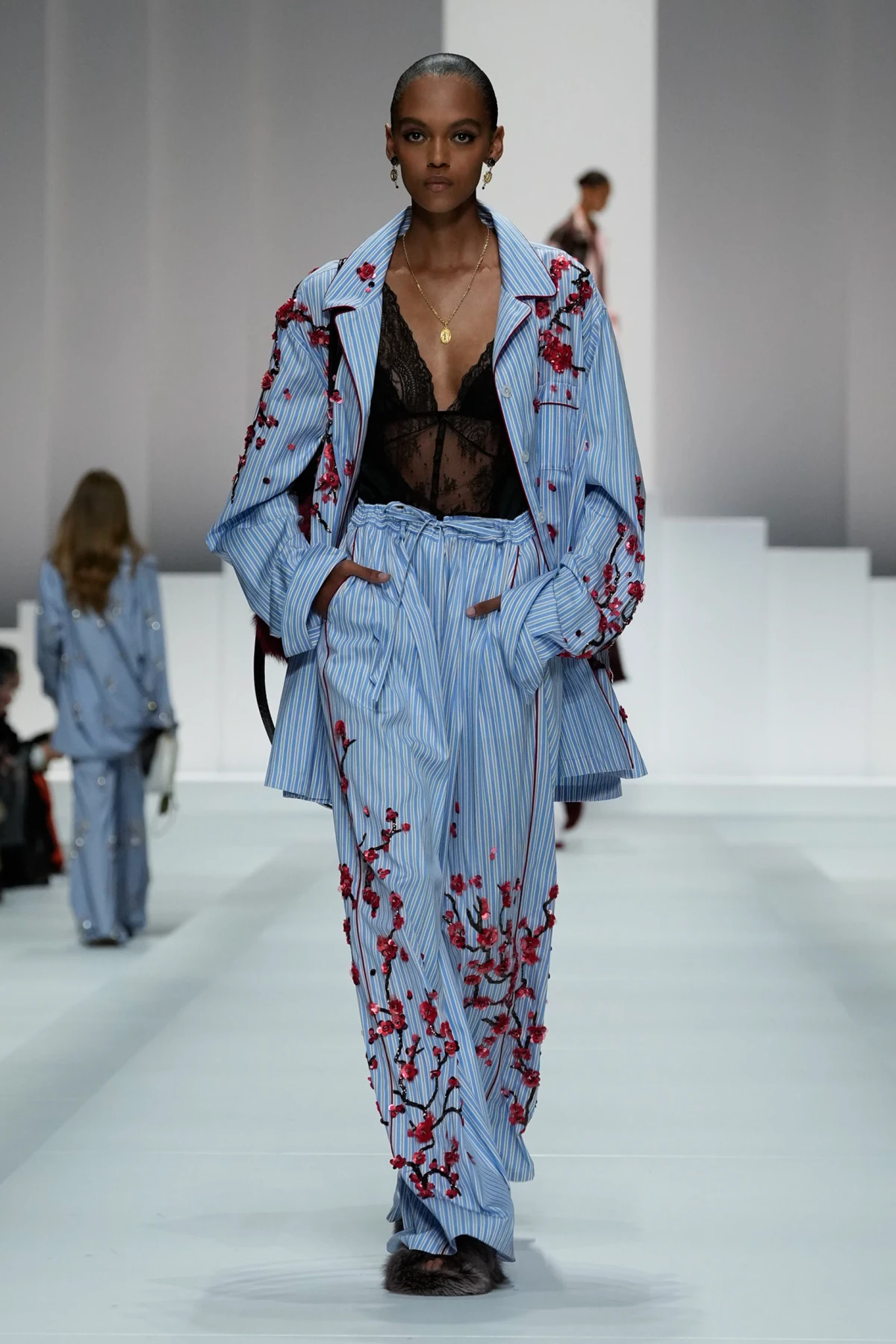 Ovu reviju na Tjednu mode u Milanu je iz prvog reda pratila Miranda Priestly!