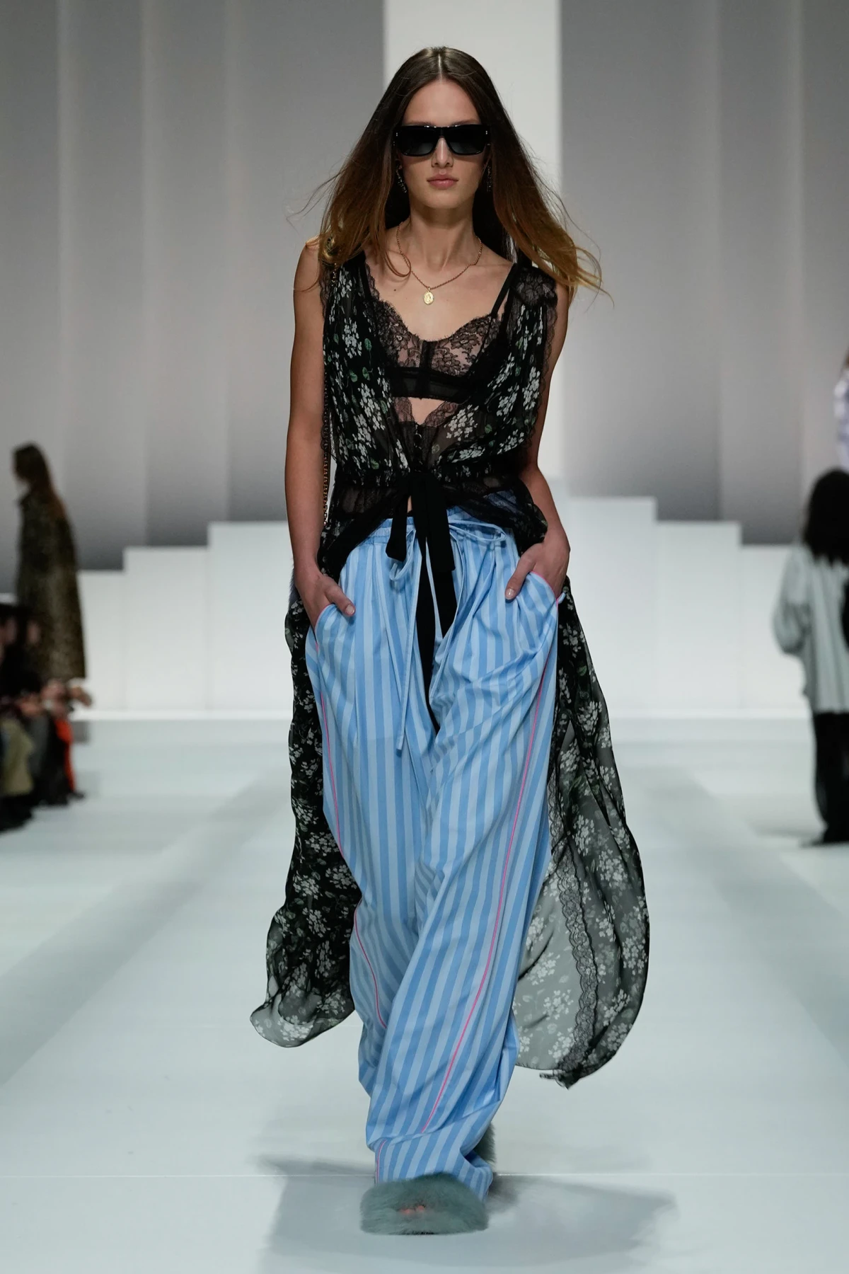 Ovu reviju na Tjednu mode u Milanu je iz prvog reda pratila Miranda Priestly!