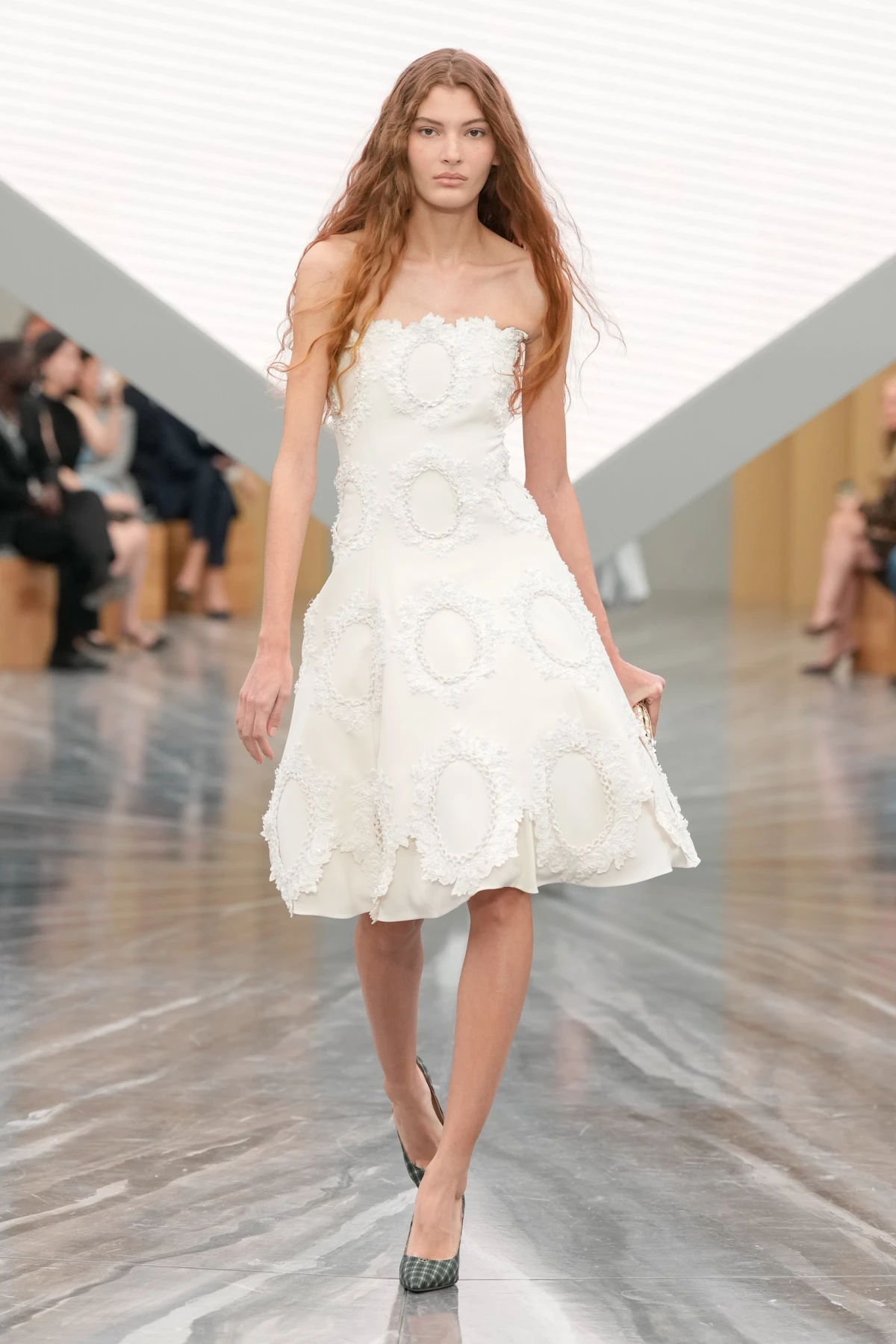 Pogledajte prvu žensku kolekciju Jonathana Andersona za Dior