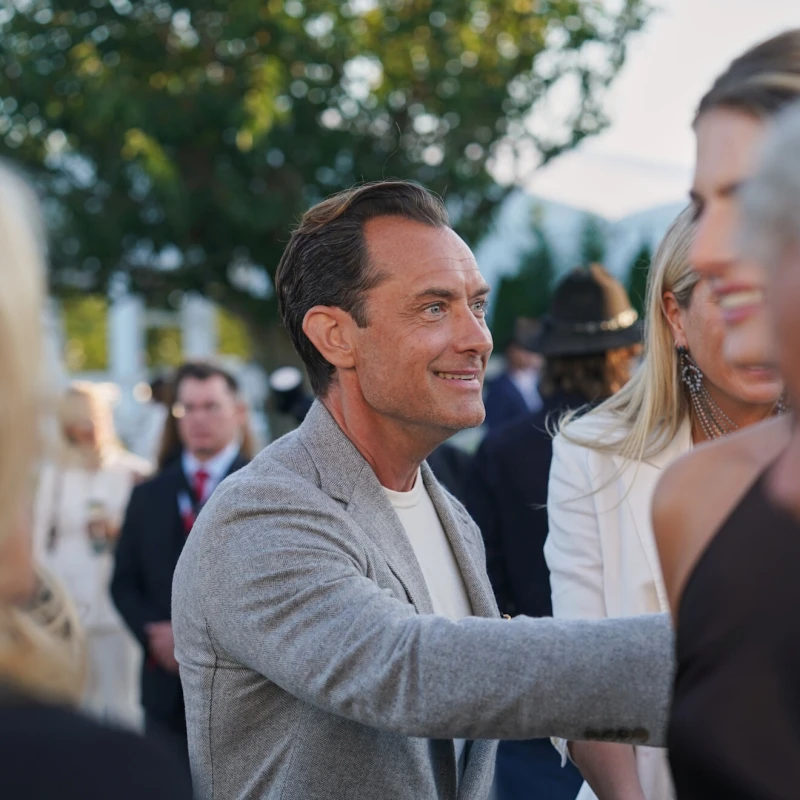 Jude Law ponovno osvaja ekrane: 5 iznenađujućih činjenica koje možda niste znali o glumcu