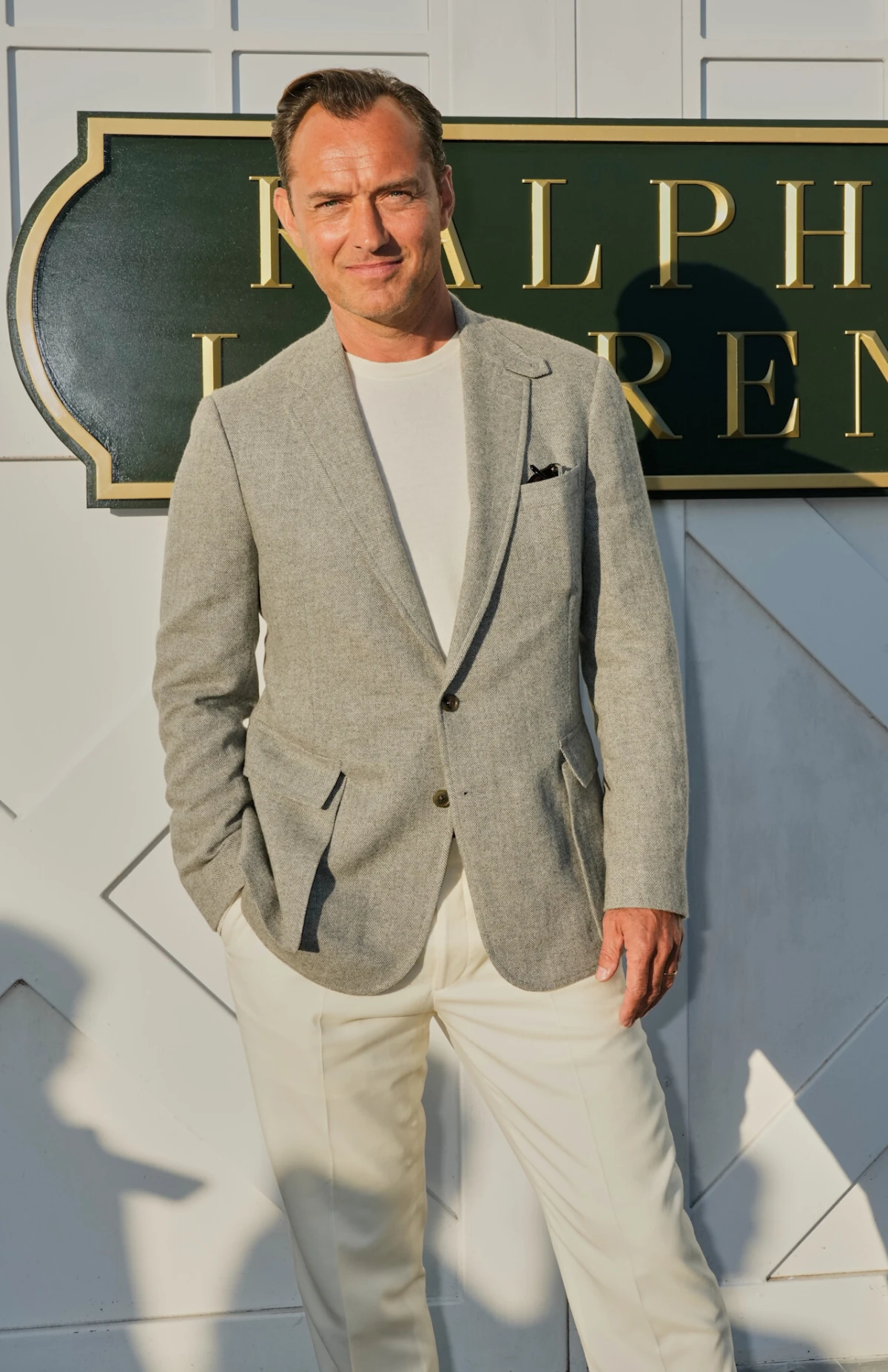 Jude Law ponovno osvaja ekrane: 5 iznenađujućih činjenica koje možda niste znali o glumcu