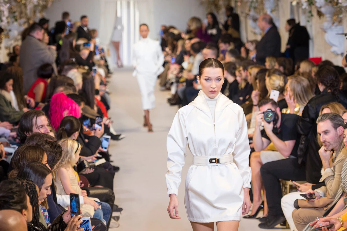 Puloveri s jednim neočekivanim detaljem postaju sve popularniji