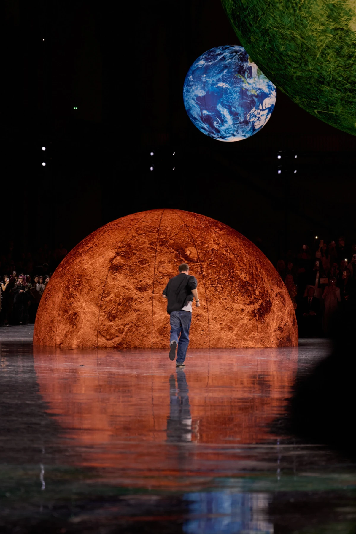 Matthieu Blazy u svojoj prvoj Chanel kolekciji balansira suvremeno i bezvremensko