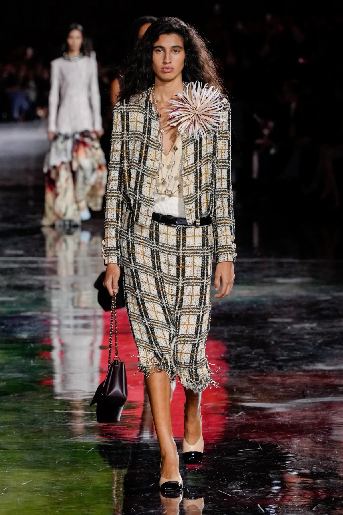 Matthieu Blazy u svojoj prvoj Chanel kolekciji balansira suvremeno i bezvremensko