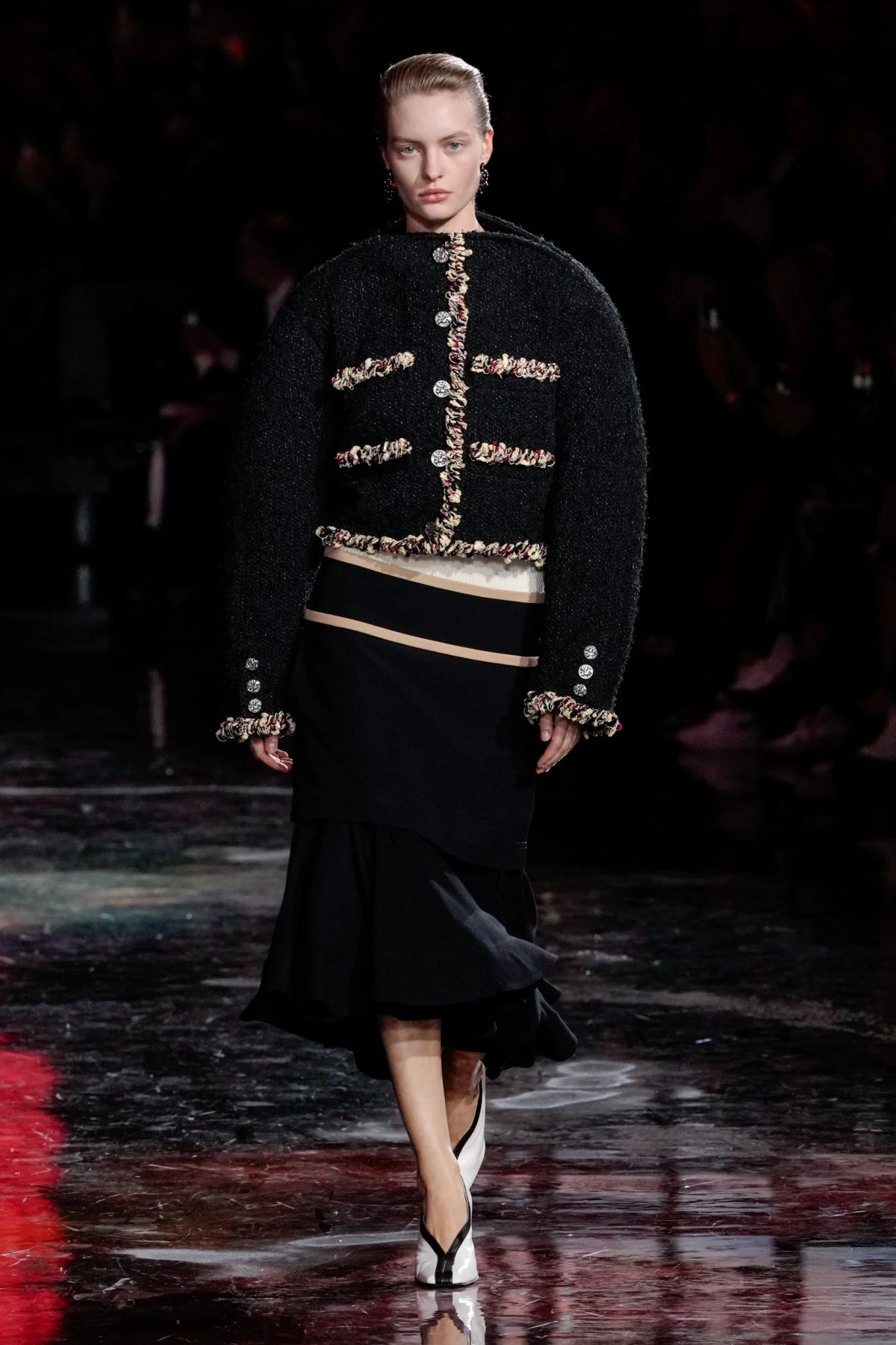 Matthieu Blazy u svojoj prvoj Chanel kolekciji balansira suvremeno i bezvremensko