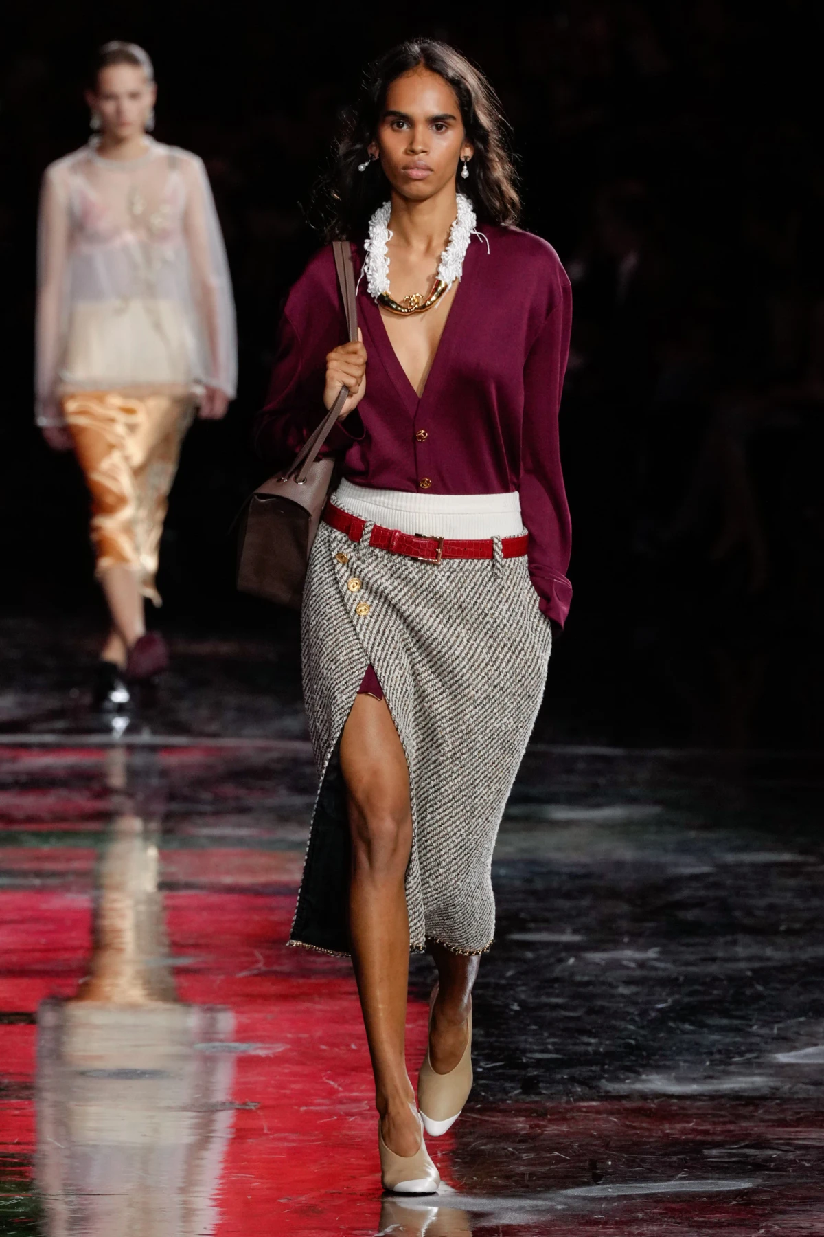 Matthieu Blazy u svojoj prvoj Chanel kolekciji balansira suvremeno i bezvremensko