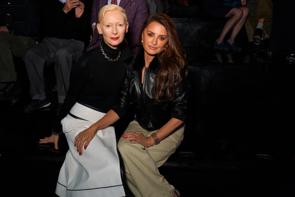 Tko je od poznatih pratio Chanel reviju iz prvog reda?