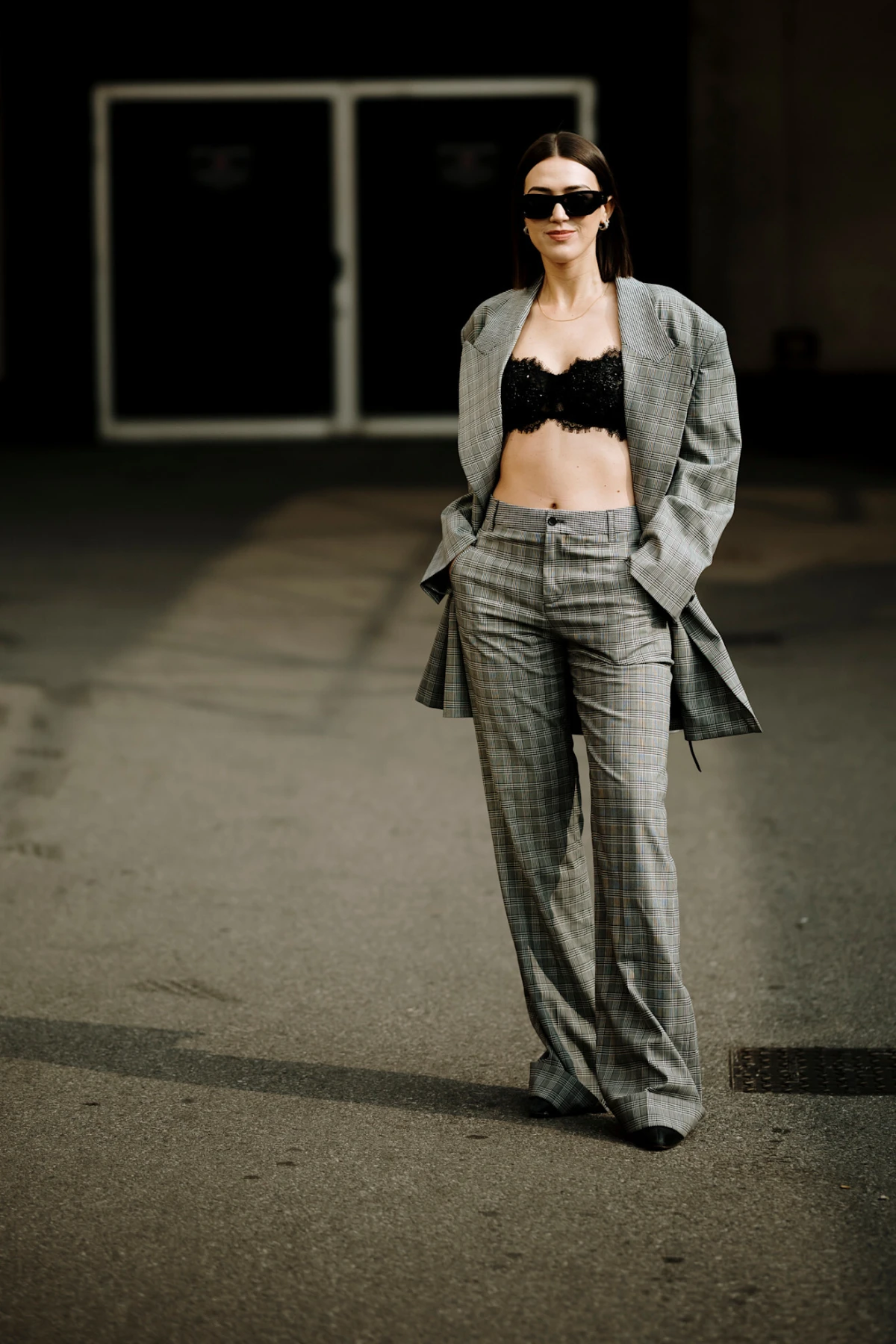 Siva odijela su preplavila ulice na Tjednu mode pa smo istražili ponudu u trgovinama