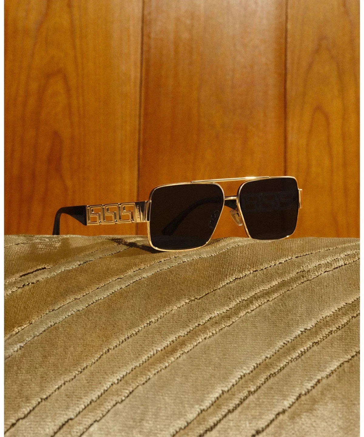 Ovako izgleda prva Versace kampanja pod novim kreativnim vodstvom