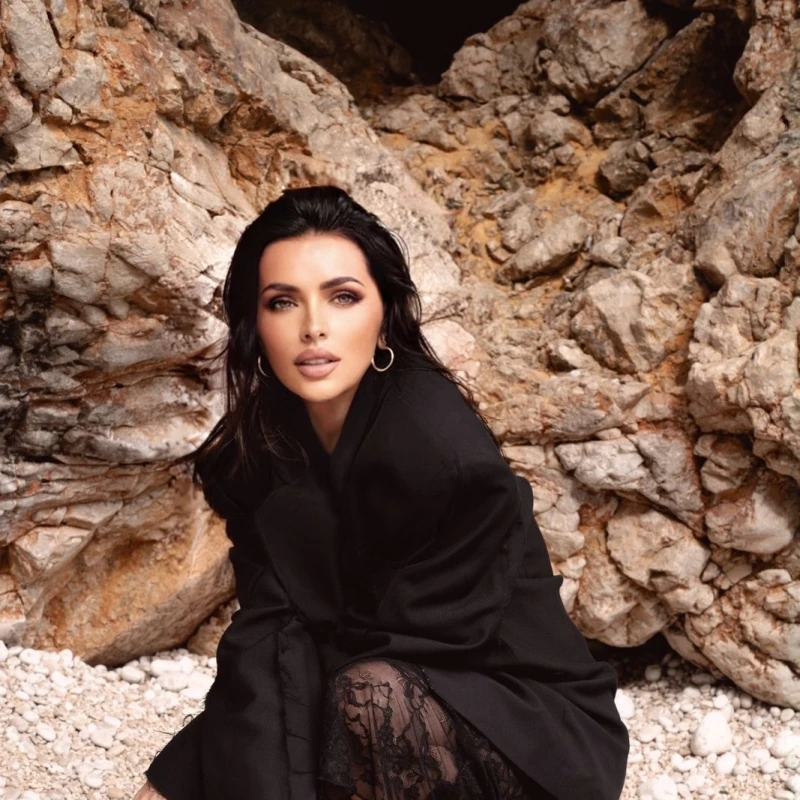 Plamen u meni - Sunčica Badrić predstavila baladu s talijanskom dušom