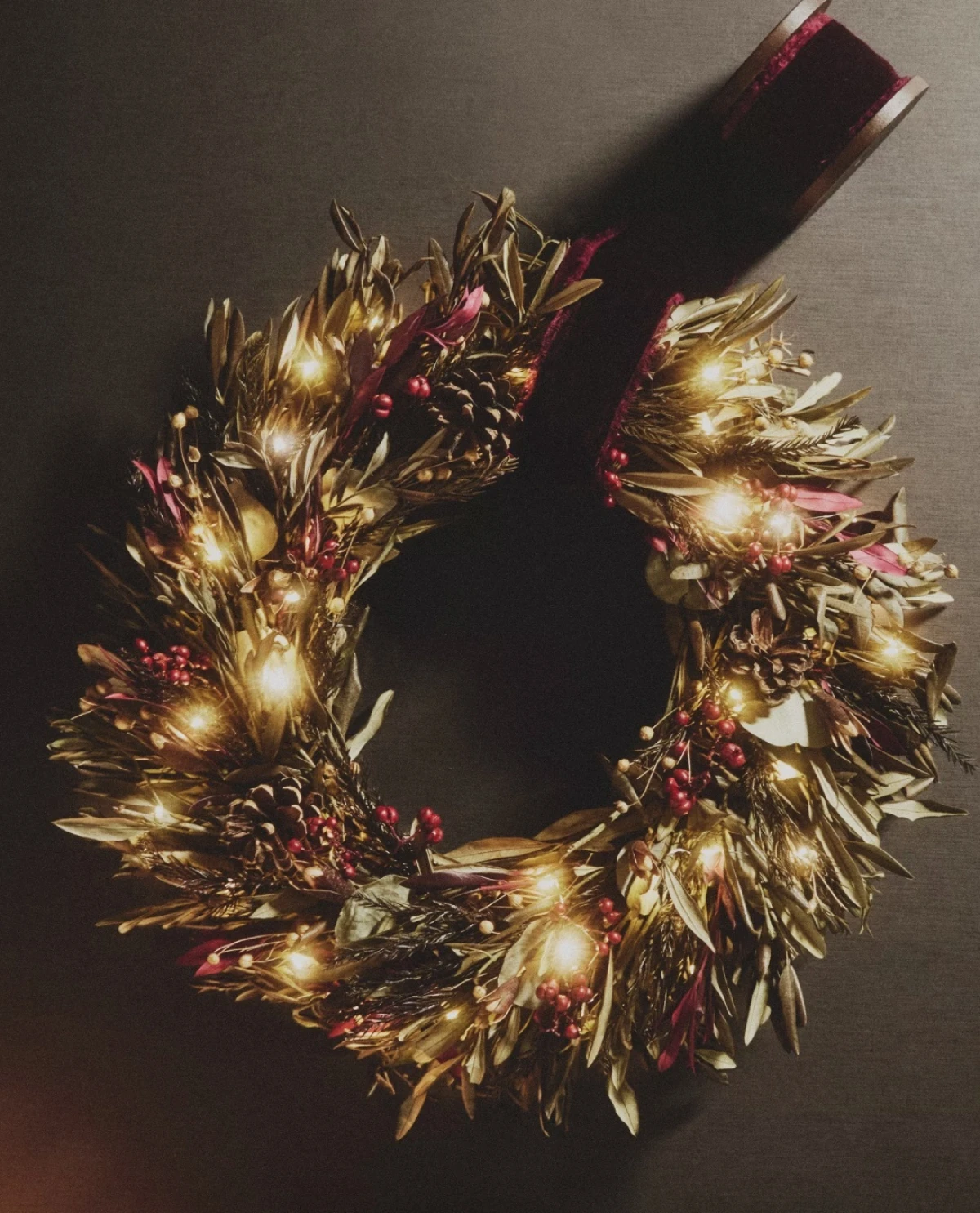 Božić nikad nije izgledao ljepše, a ovo su top detalji koje vrijedi uloviti u Zara Homeu