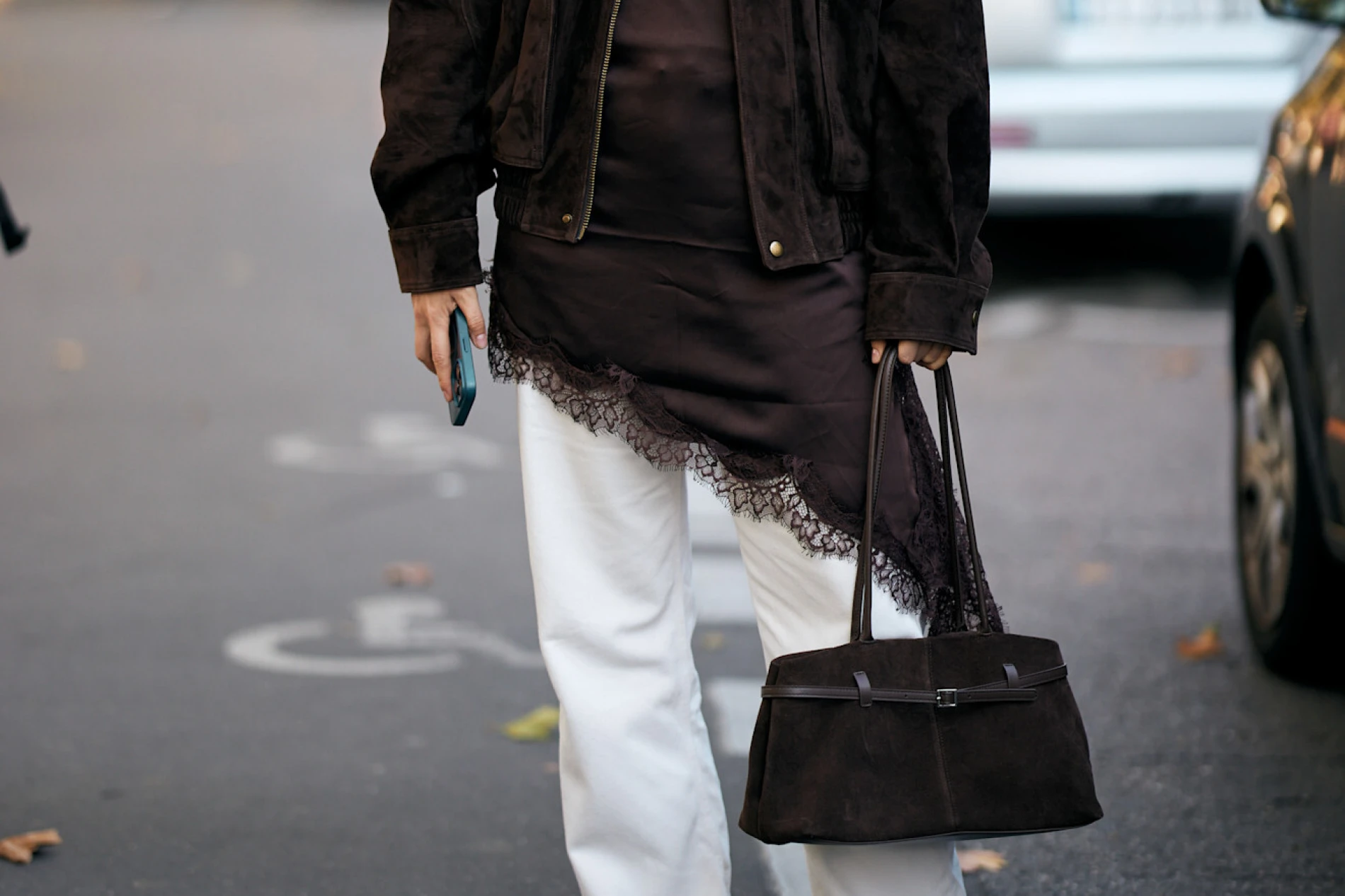 Zara je ponudu slip haljina s čipkom podigla na višu razinu