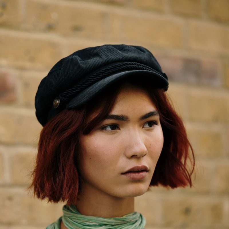 Black cherry boja kose je apsolutni hit ove jeseni, evo kako ju možete postići