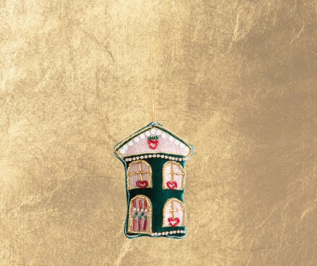 Prošiveni ukrasi za bor su hit ove godine, a ovima iz H&amp;M Homea ne možemo odoljeti