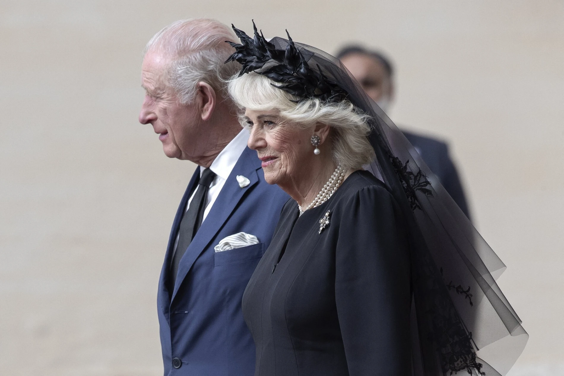 Posjet Vatikanu kralja Chalesa III. i kraljice Camille bio je prepun povijesno i modno značajnih trenutaka