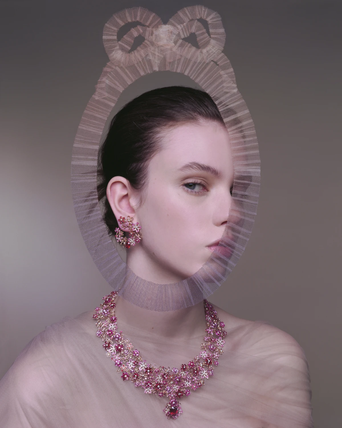 Nova knjiga donosi pogled na Dior kroz objektiv vizionarke Brigitte Niedermair