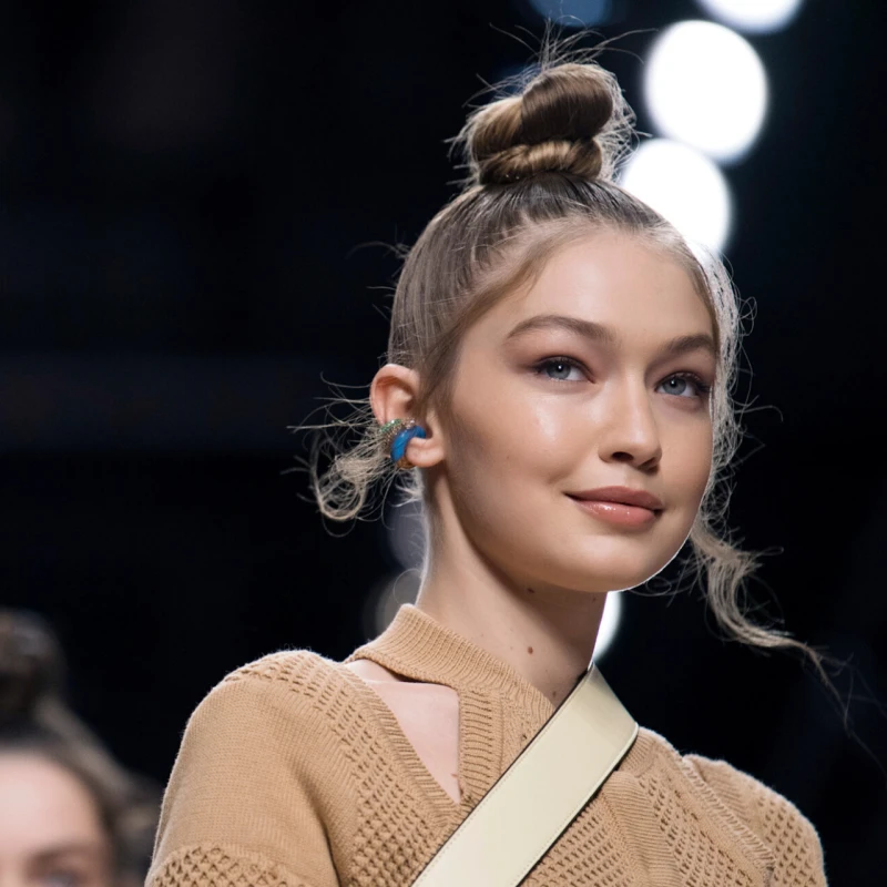 Waterfall šiške: Top jesenska frizura koja je savršena za svaku priliku