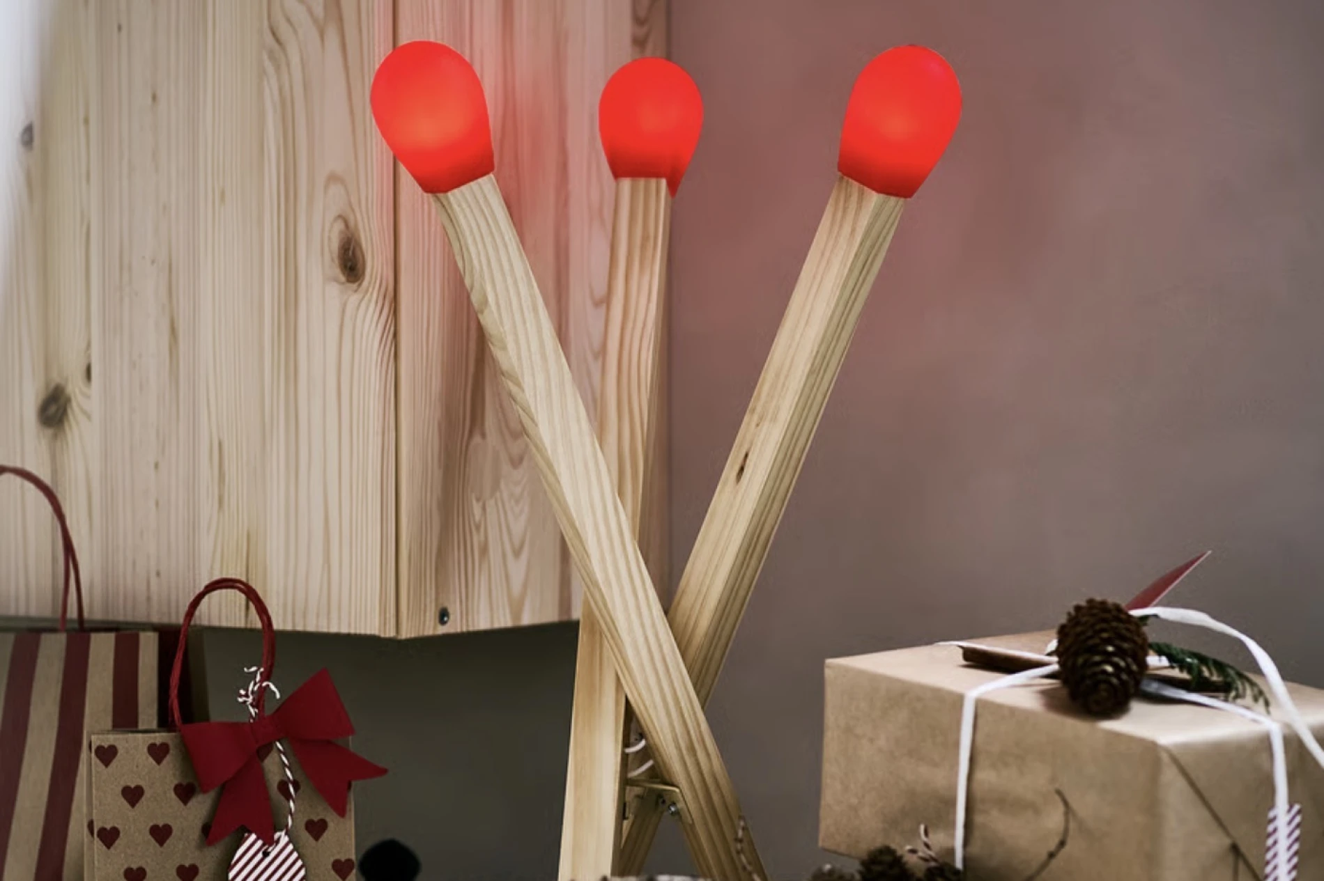 IKEA ima viralnu LED lampu koja će zapaliti atmosferu u vašem domu - doslovno!