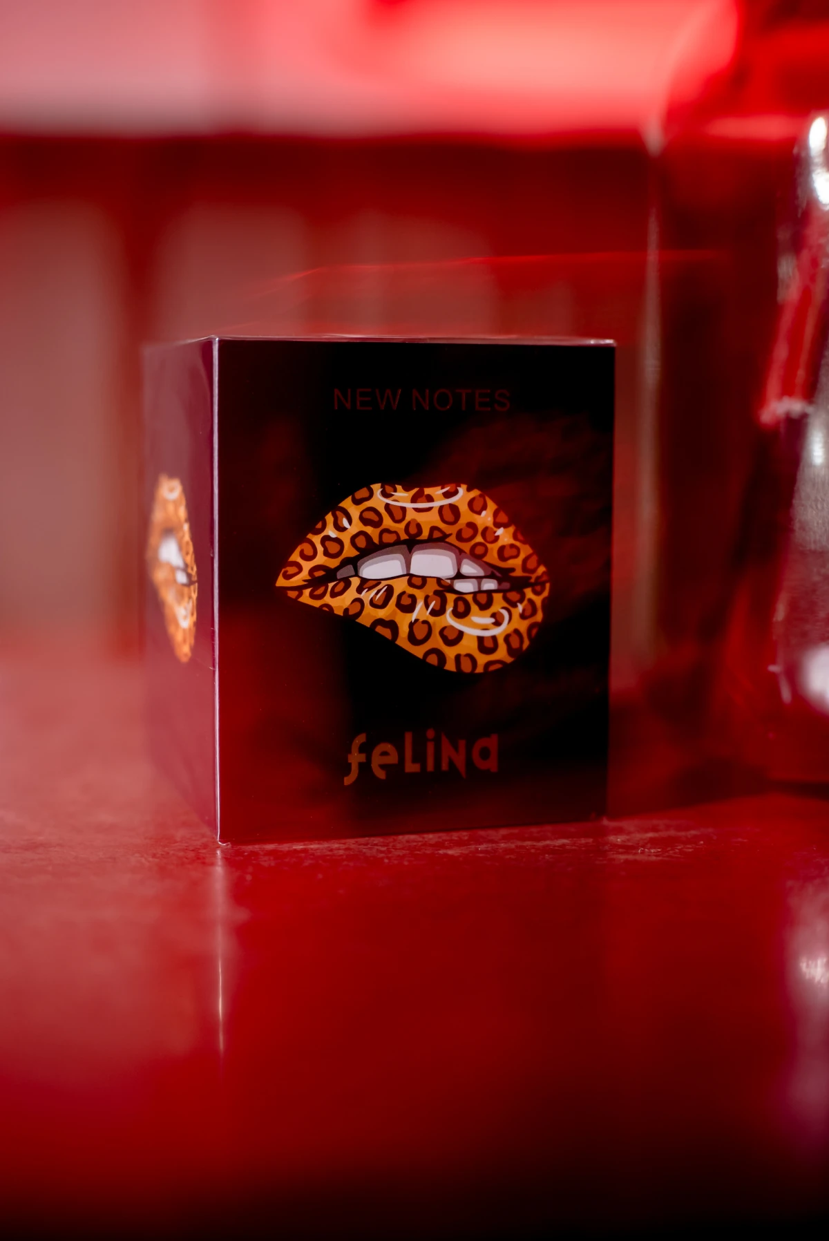 Kako bi erotika mirisala da je parfem? Isprobali smo Erotika Maximale, novi parfem kuće New Notes