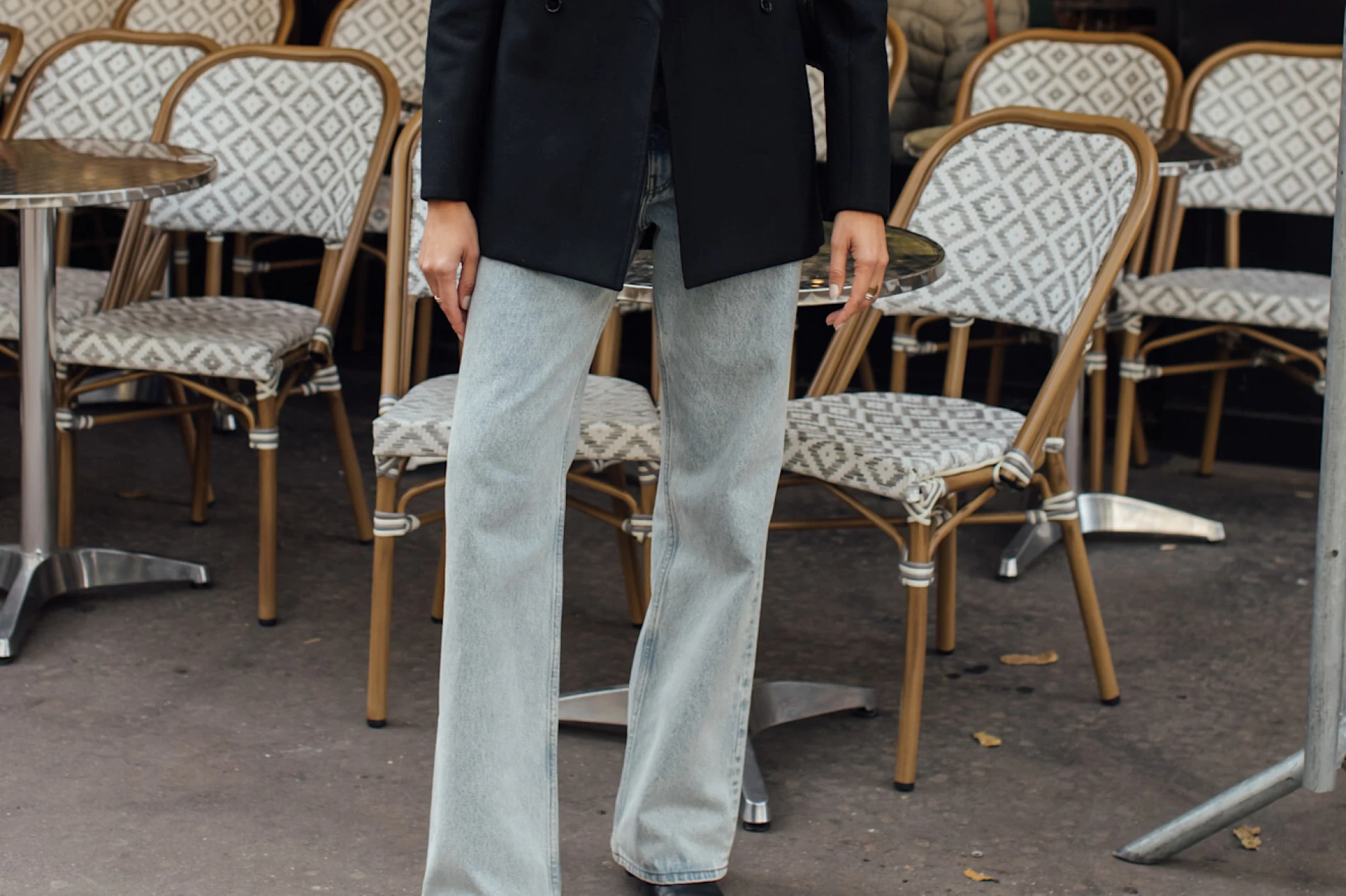 Ovaj model traperica idealan je spoj skinny i oversized modela, a nema žene kojoj ne stoje dobro