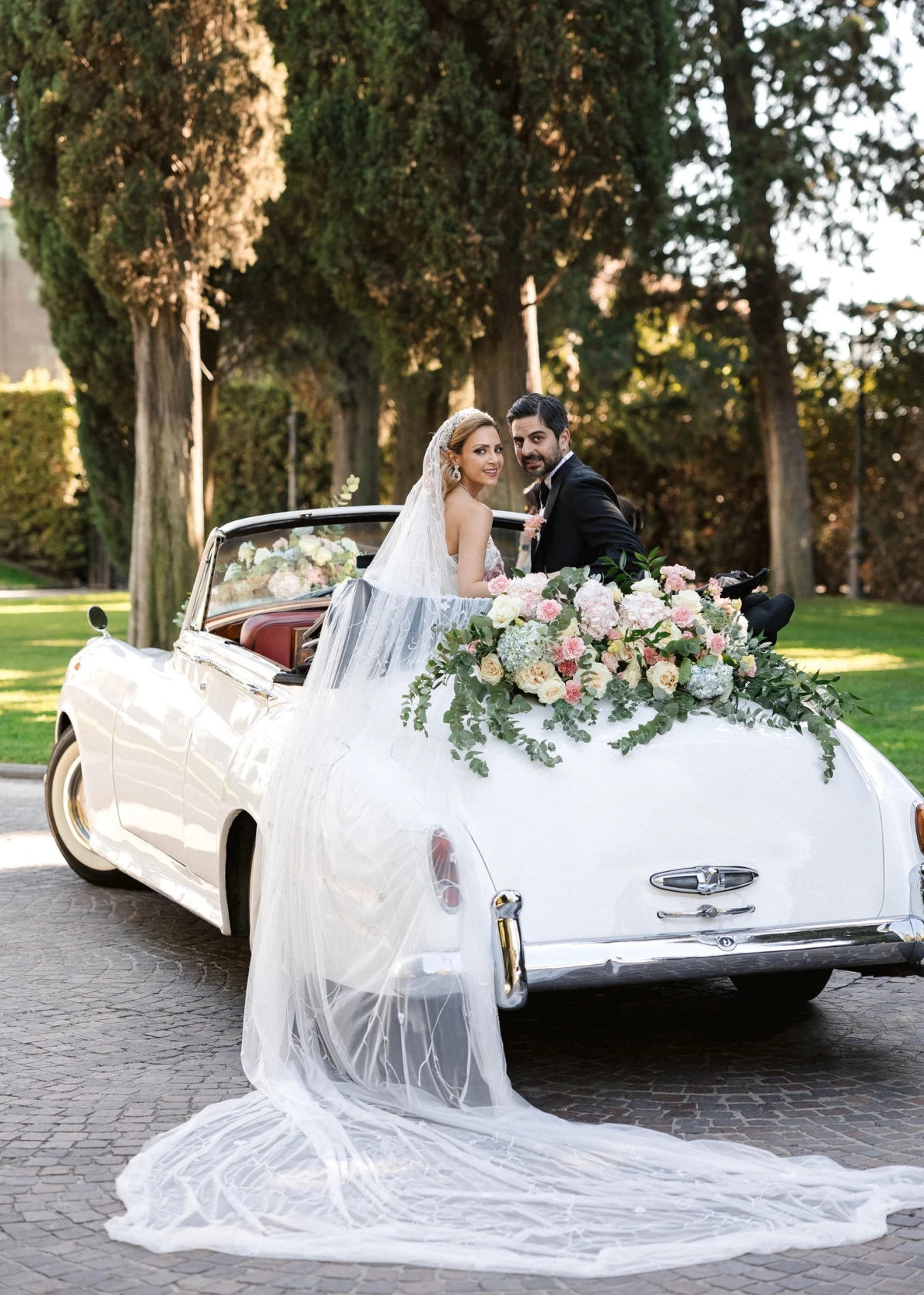 Raskošno vjenčanje Yassmine Ganji i Nime Nadera: 'Nismo imali sumnje, on je jedini ostvario našu viziju'