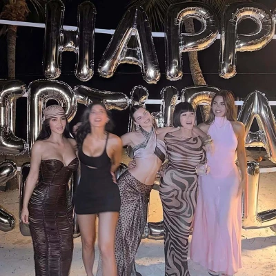 Kendall Jenner ušla je u 30. sa stilom: Egzotična plaža, skupocjeno vino i vatromet