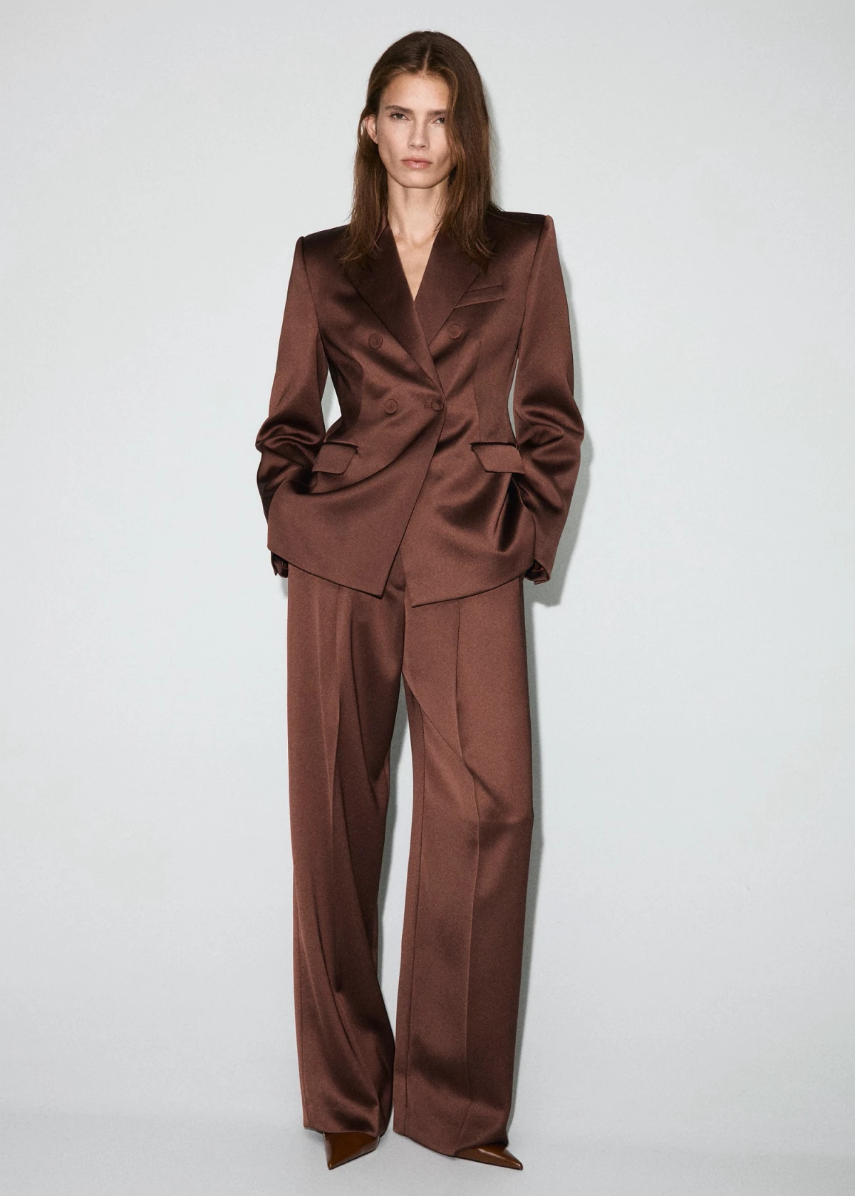 Odijela kao jedan od najelegantnijih stylinga za Elle Style Awards 2025