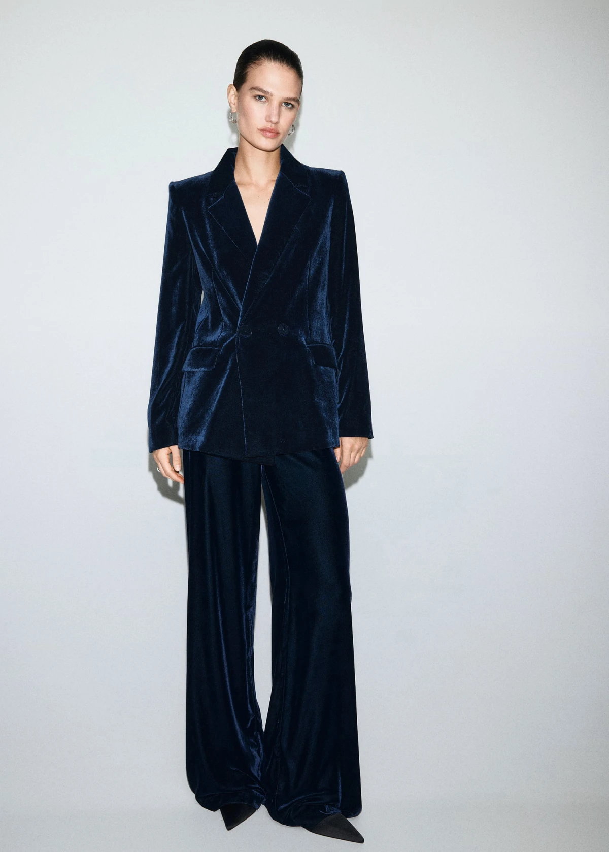 Odijela kao jedan od najelegantnijih stylinga za Elle Style Awards 2025