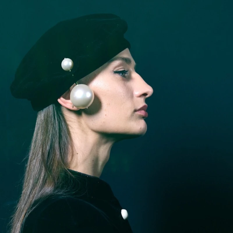 Top 5 glitter proizvoda za početak party sezone s Elle Style Awards 2025!