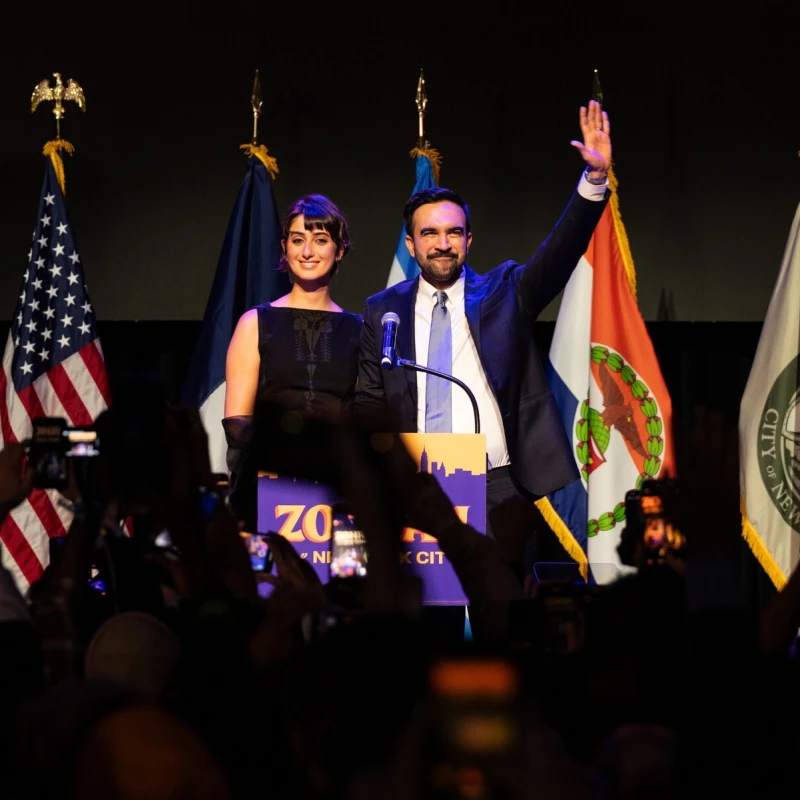 Steal the look: Rama Duwaji i crni outfit s izborne noći