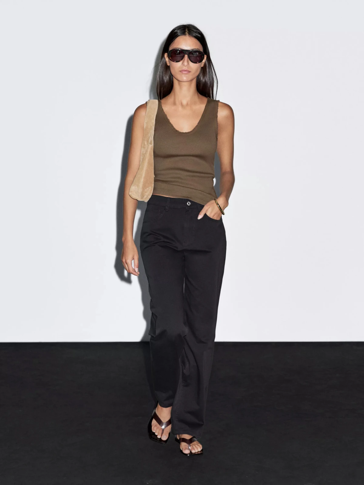 Dok čekamo Black Friday popuste, Massimo Dutti sekciji s posebnim cijenama ne možemo odoljeti