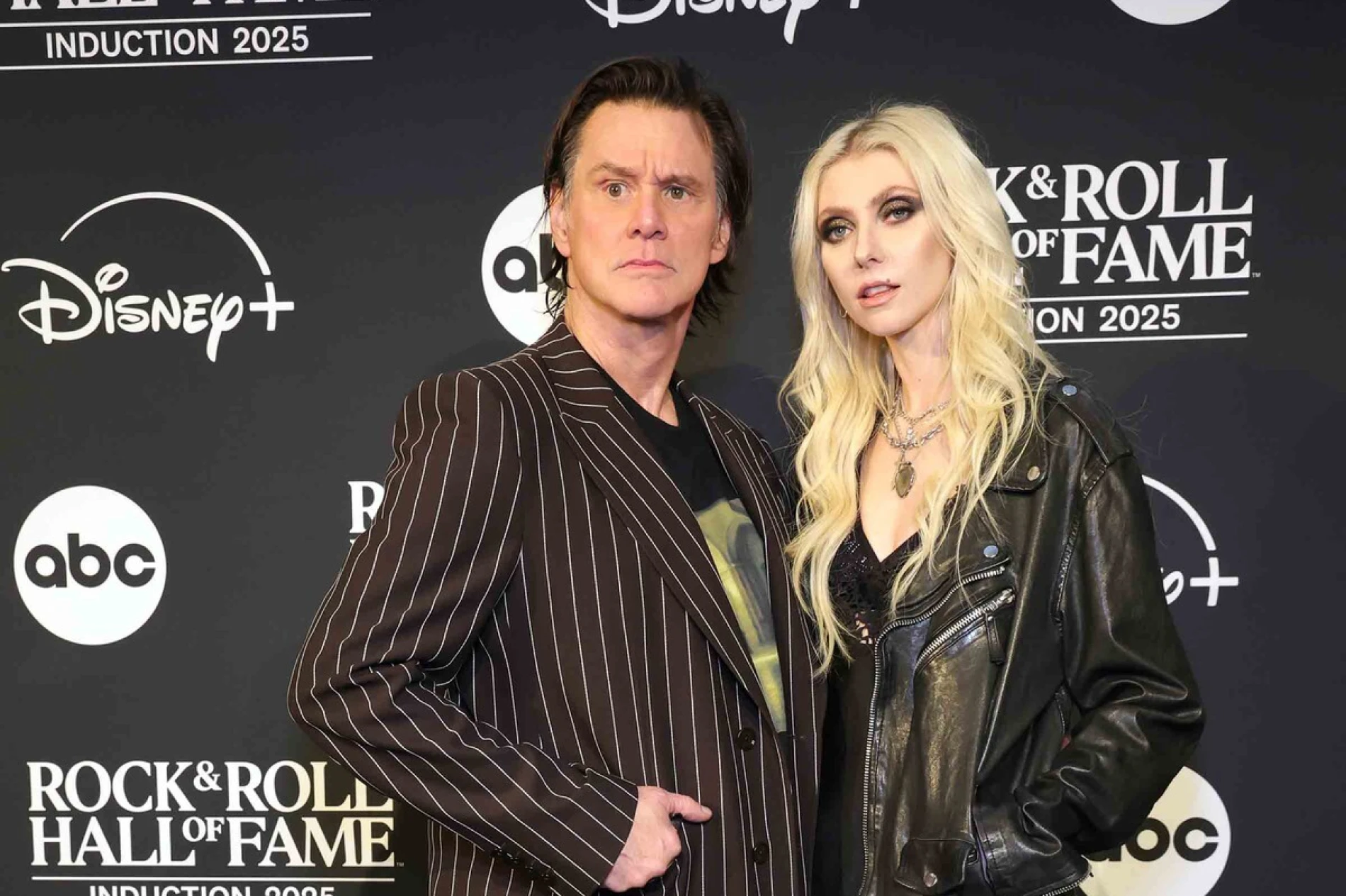 Jim Carrey i Taylor Momsen ponovno zajedno nakon četvrt stoljeća: Dirljiv susret zvijezda „Grincha”