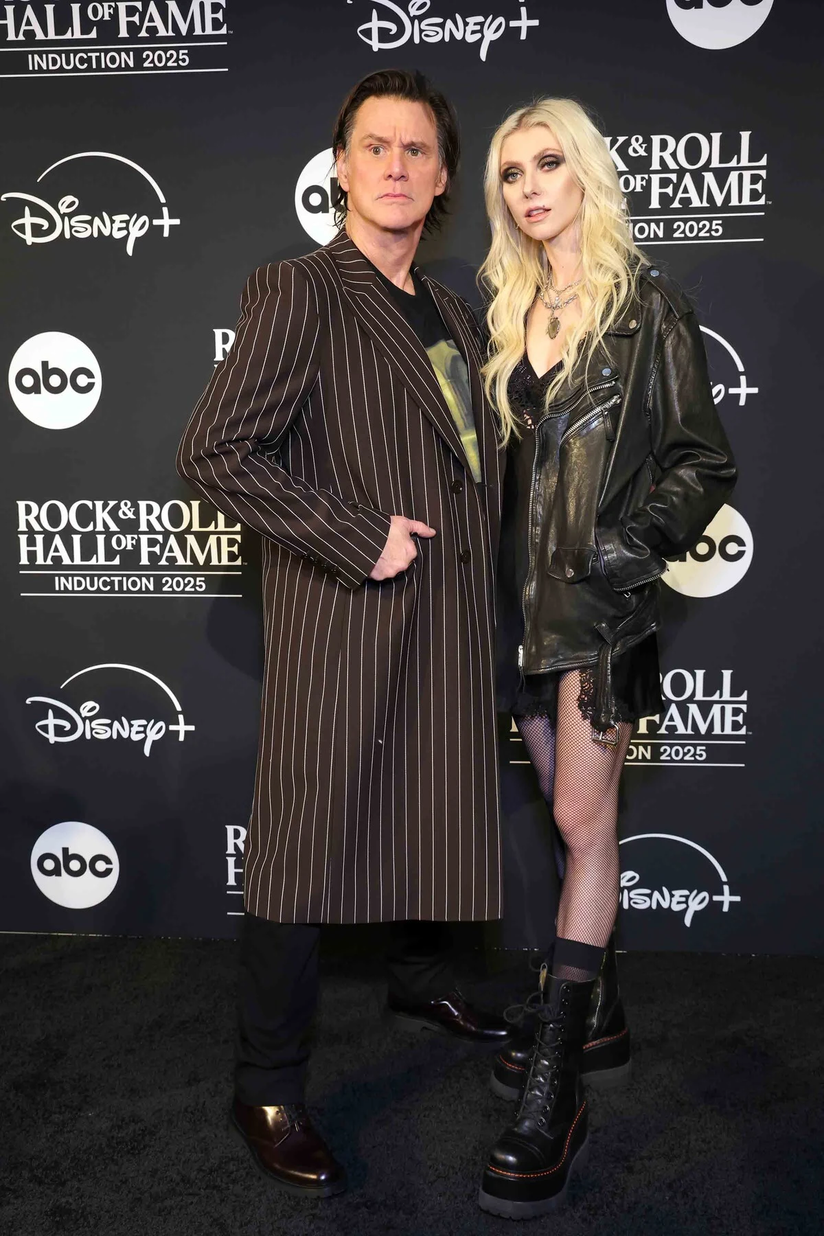 Jim Carrey i Taylor Momsen ponovno zajedno nakon četvrt stoljeća: Dirljiv susret zvijezda „Grincha”