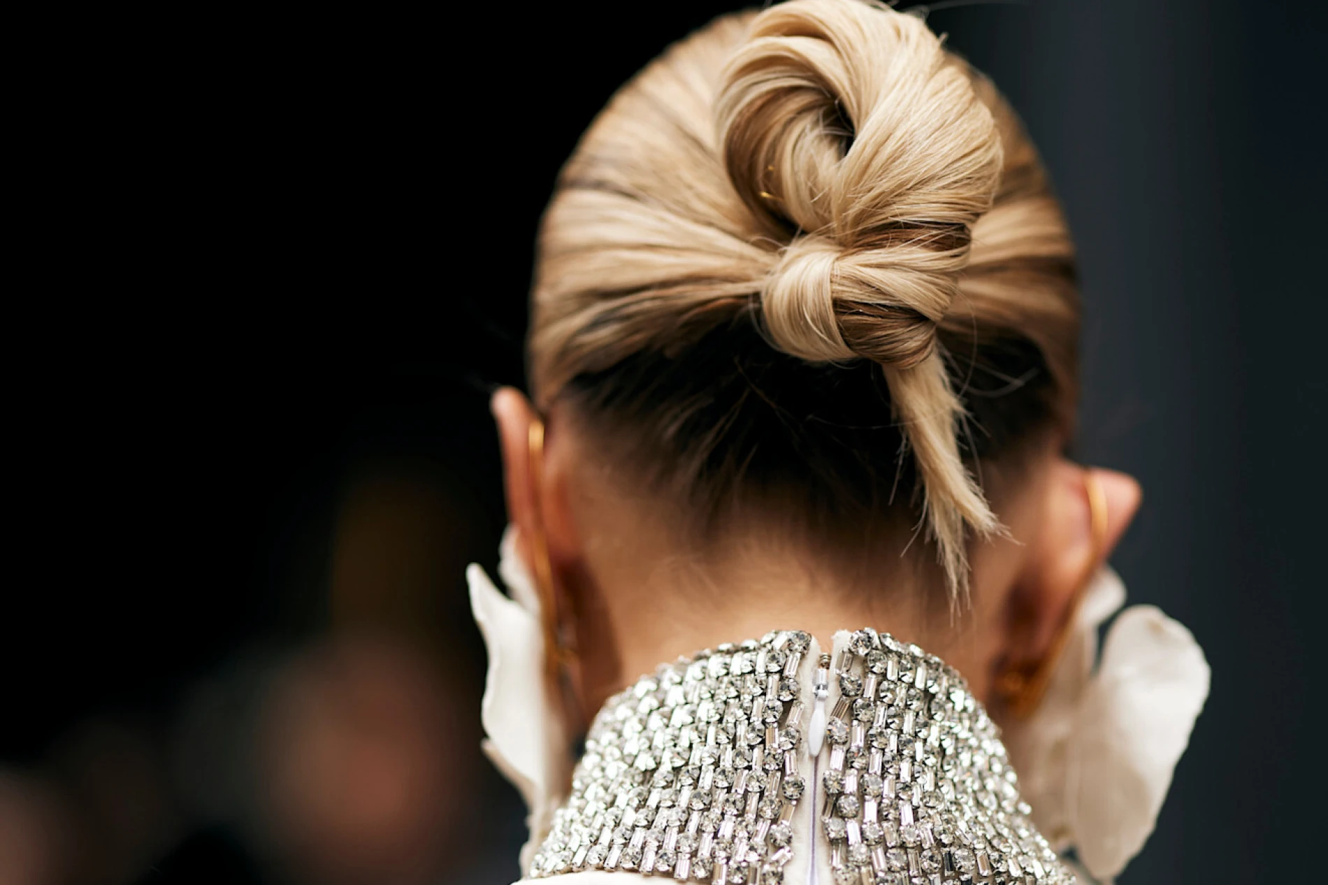 Poznata influencerica nam je otkrila tajnu svoje blistave plave kose