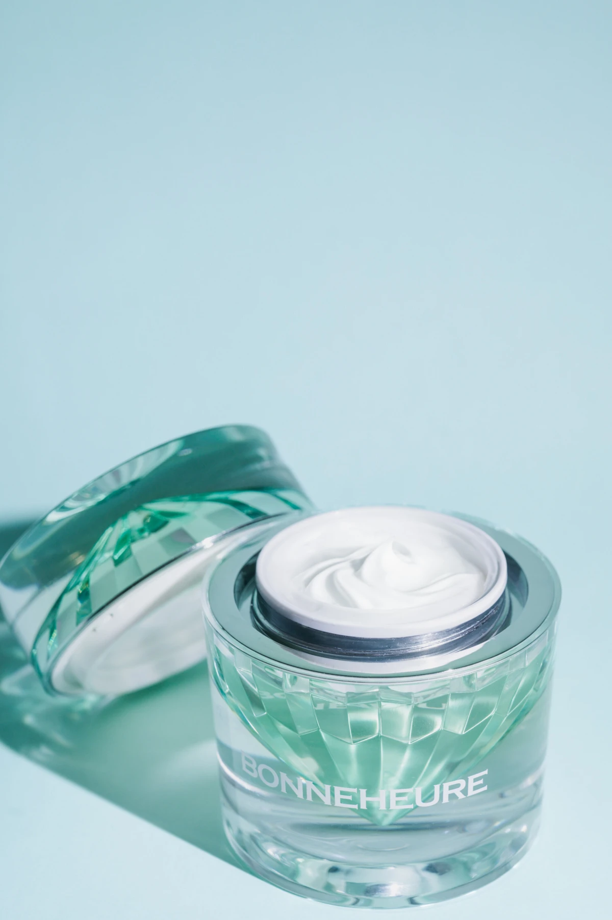 Mit ili istina? Prona&scaron;li smo kremu koja će vas razuvjeriti u sve &scaron;to ste mislili da znate o kolagenu