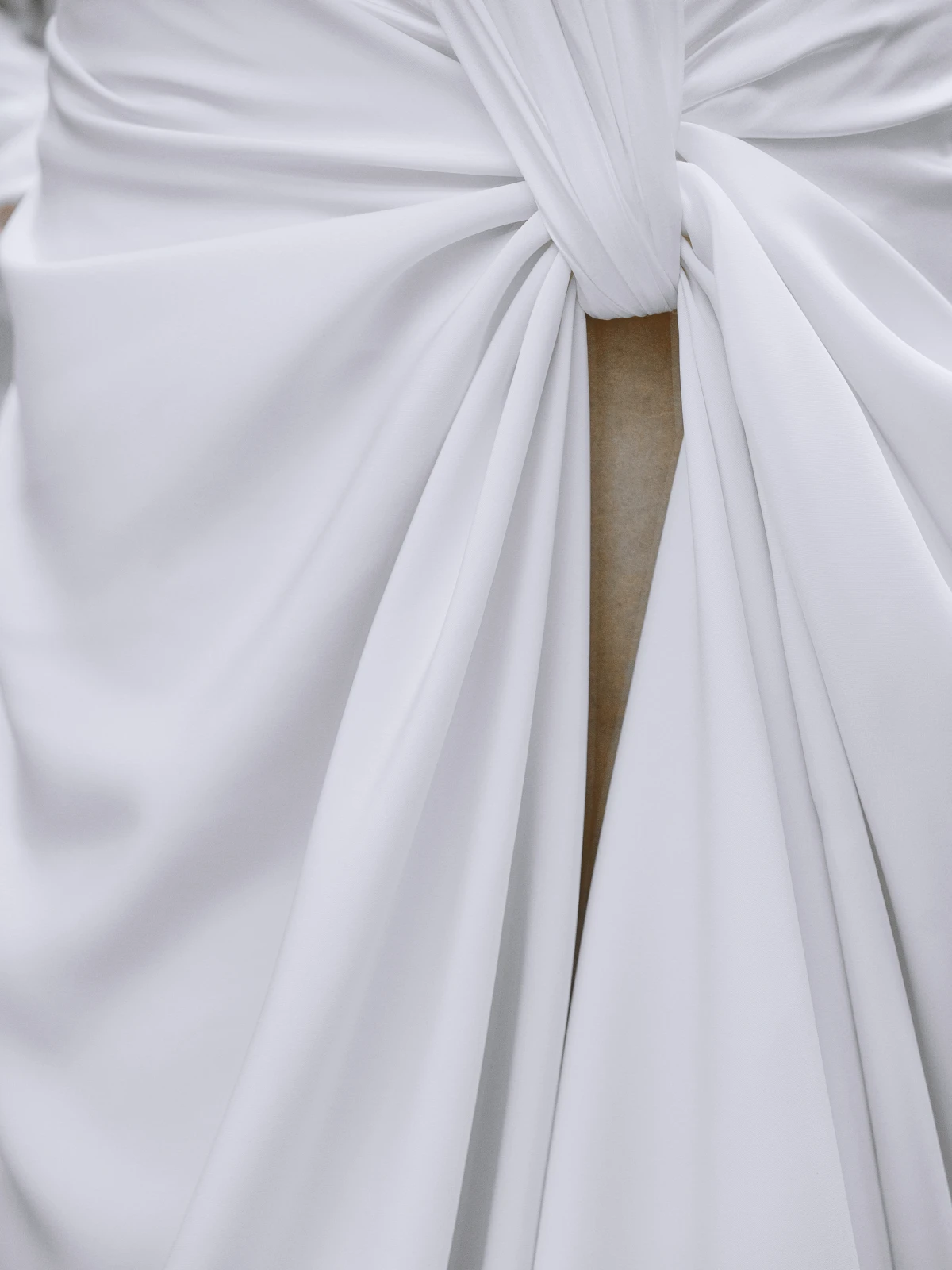 Kako je nastala odlična Dior haljina koju je nosila Jennifer Lawrence?