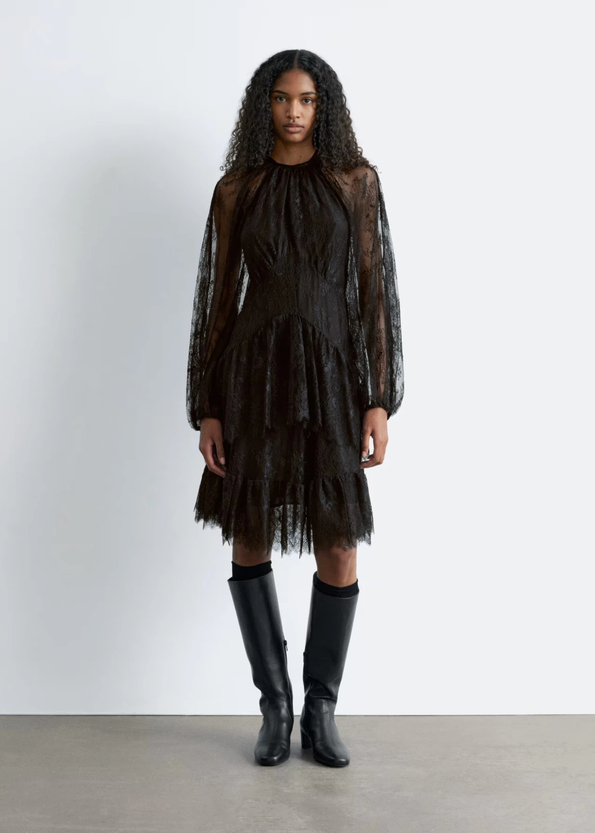 Crna boja kraljica je party komada ove sezone, evo naših favorita iz high street ponude