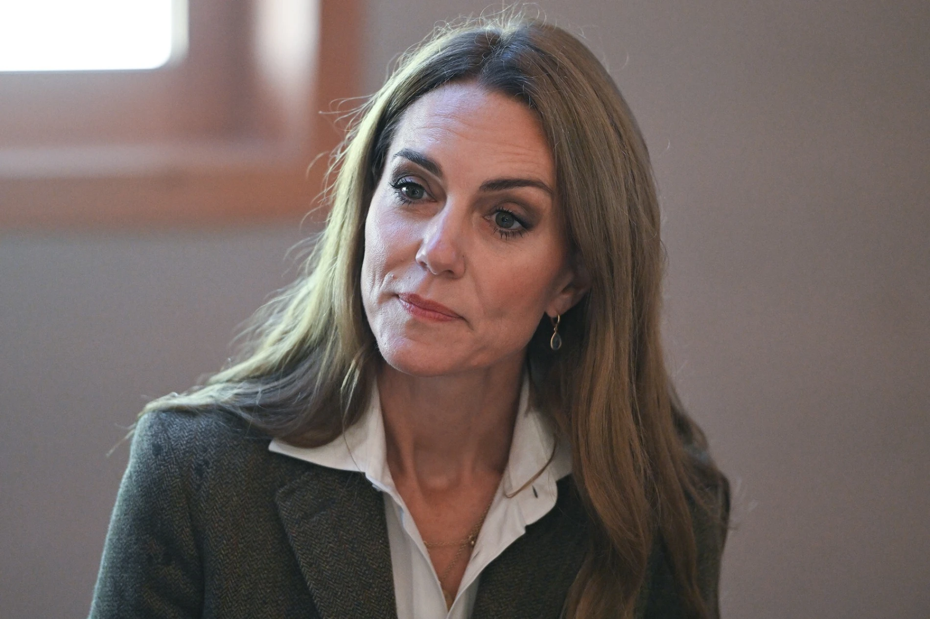 Kate Middleton pokazala četiri elegantna prstena, a svaki ima svoje emotivno značenje