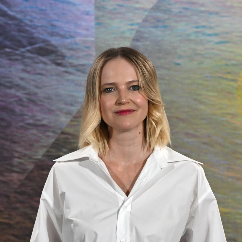 Janicke Askevold za Elle: ''Majčinstvo se pomiče iz sfere obaveze u prostor izbora''