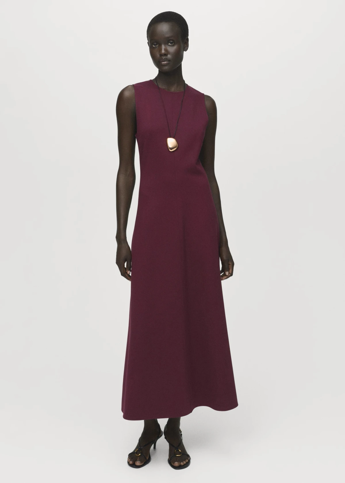 Black Friday je stigao u Mango web trgovinu: ovih 13 komada dodajemo u košaricu