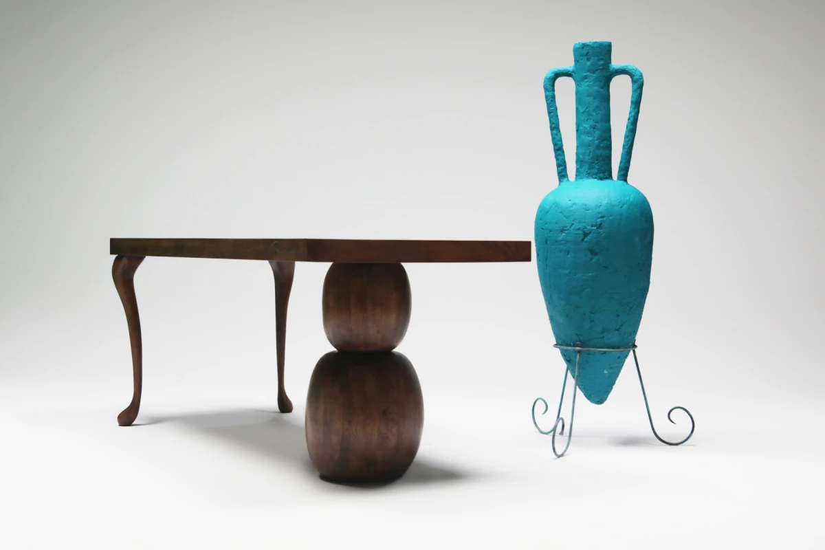 IReneee: Art stolovi, atmosfera i skulpture koje prostor pretvaraju u umjetnost