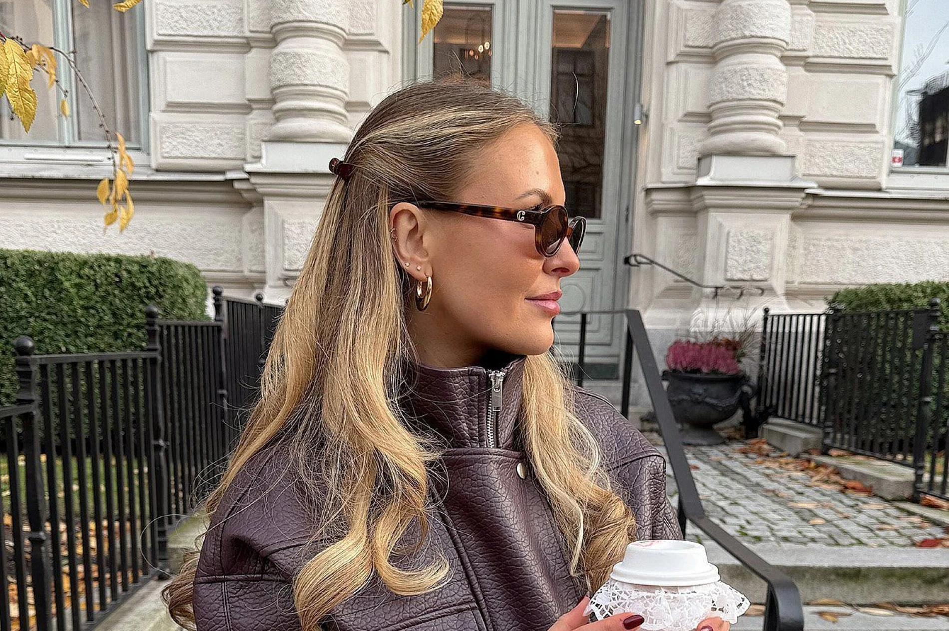 NA-KD, brend koji zovu skandinavskom Zarom, je snizio odlične komade za Black Friday