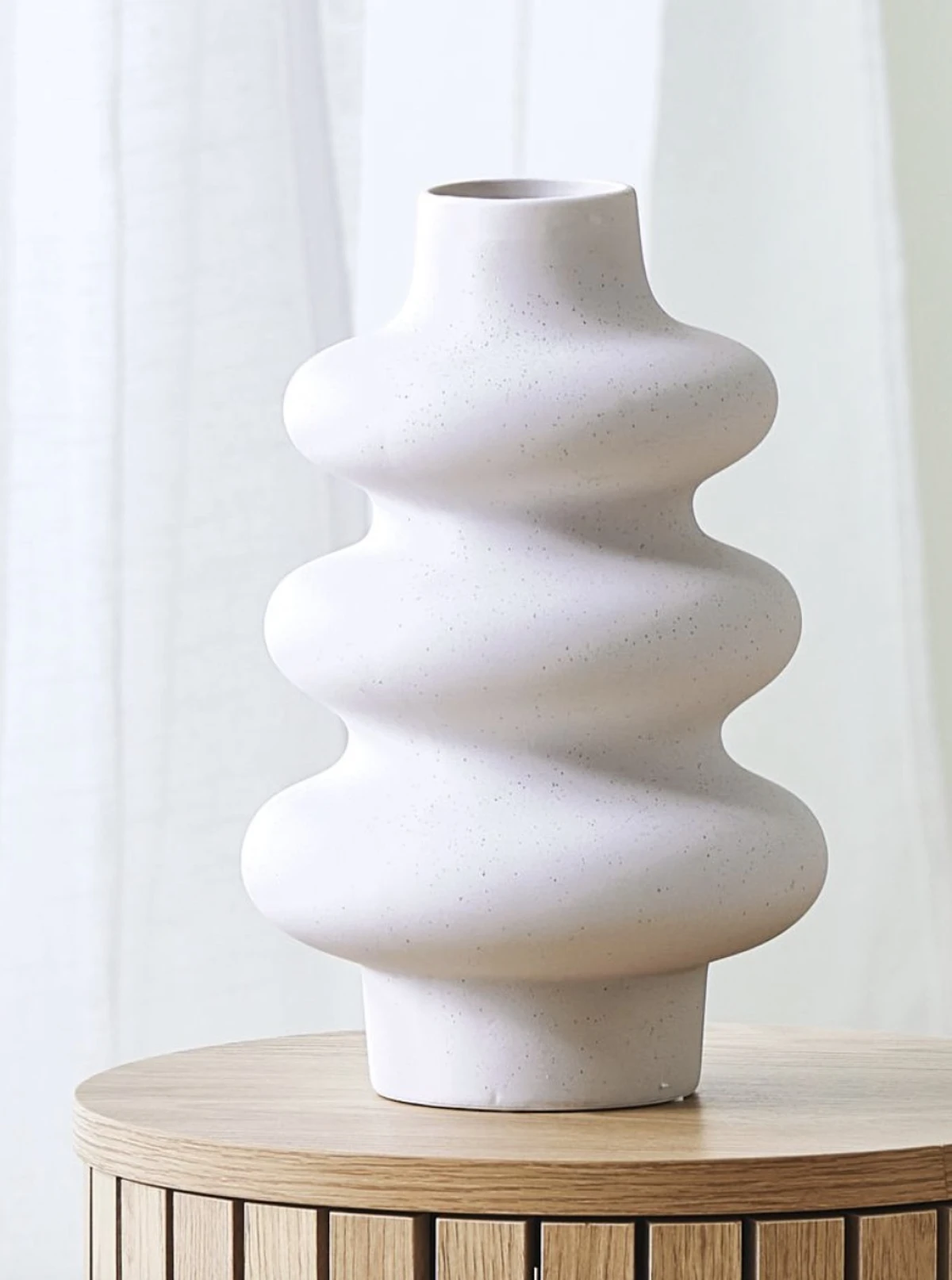 Nova JYSK zimska kolekcija ima baš sve za savršen blagdanski stol